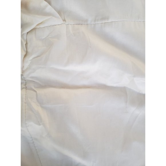 Vintage Twin Bedspread with Matching Curtains - Picture 3 of 4